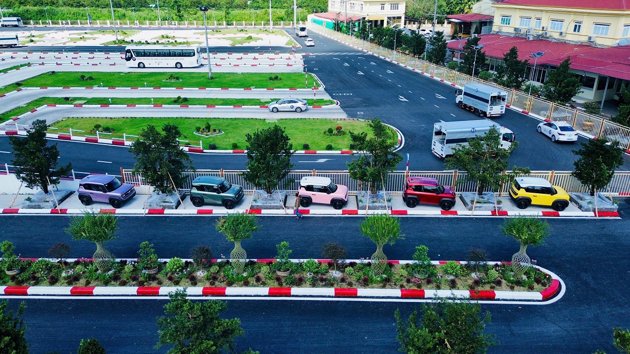 //www.truonglaihaugiang.vn/files/images/14(1).jpg?v=1.0