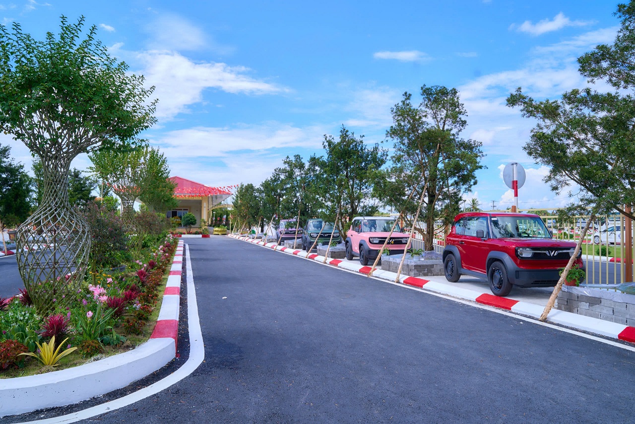 //www.truonglaihaugiang.vn/files/images/15(1).jpg?v=1.0